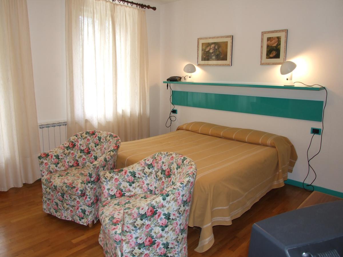 Hotel Villa Patrizia Cutigliano Eksteriør billede
